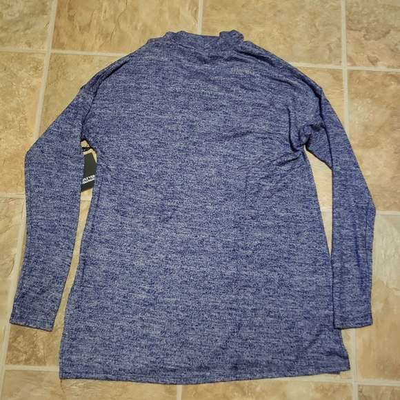 NWT Simple Vera Vera Wang top - Picture 5 of 6